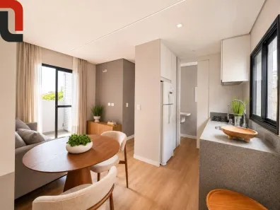 Apartamento com 2 Quartos à venda, 50m² no Água Verde, Curitiba