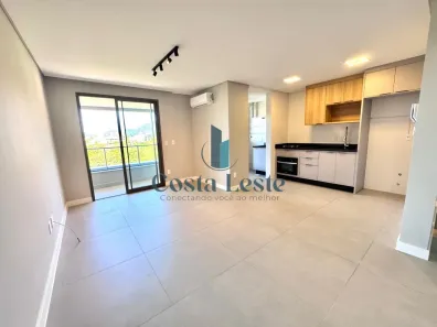 Apartamento com 2 Quartos para alugar, 93m² no Ingleses do Rio Vermelho, Florianópolis