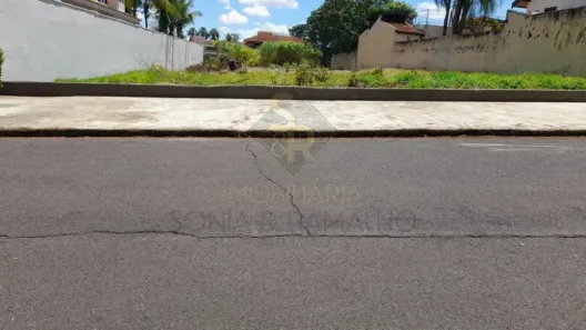 Lote/Terreno à venda, 772m² no Jardim Canadá, Ribeirão Preto