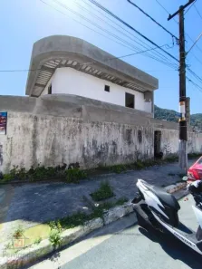 Sobrado com 3 Quartos à venda, 240m² no Canto do Forte, Praia Grande
