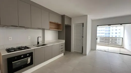 Apartamento com 3 Quartos à venda, 119m² no Meia Praia, Itapema