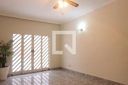Casa com 2 Quartos à venda, 200m² no Quinta da Paineira, São Paulo