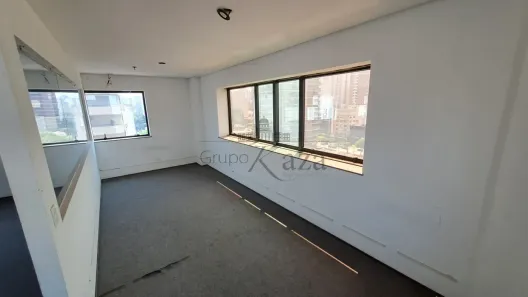 Sala Comercial à venda, 95m² no Pinheiros, São Paulo