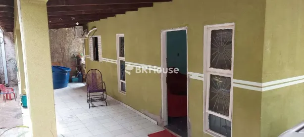 Casa com 3 Quartos à venda, 205m² no Morada da Serra, Cuiabá