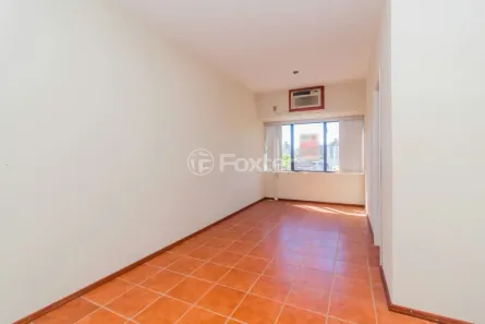 Sala Comercial à venda, 29m² no Petrópolis, Porto Alegre