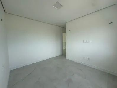 Casa de Condomínio com 4 Quartos à venda, 219m² no Cidade Alpha, Eusébio