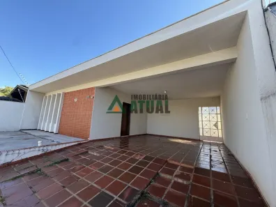 Casa com 3 Quartos para alugar, 189m² no San Remo, Londrina