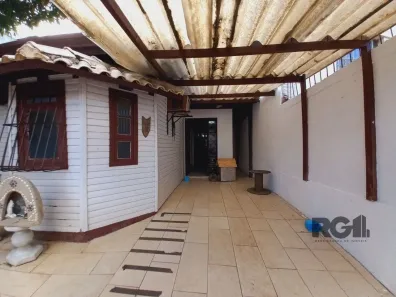 Casa com 2 Quartos à venda, 83m² no São Geraldo, Porto Alegre