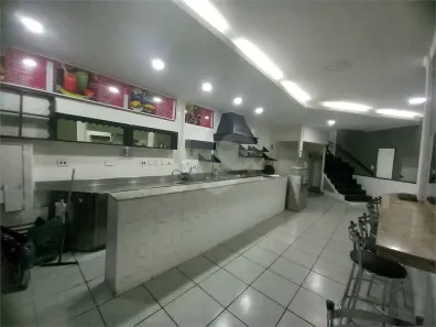 Ponto Comercial para alugar, 84m² no Sé, São Paulo