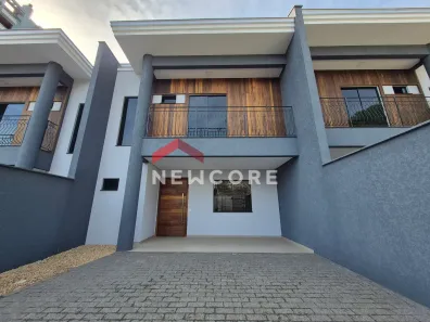 Sobrado com 3 Quartos à venda, 140m² no América, Joinville