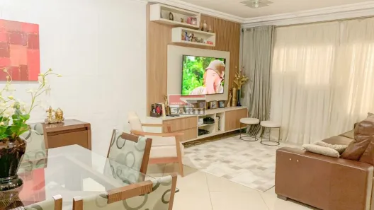 Sobrado com 3 Quartos à venda, 300m² no Santa Teresinha, São Paulo