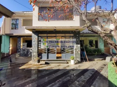 Sobrado com 3 Quartos à venda, 210m² no Vila Liviero, São Paulo