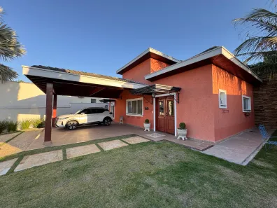 Casa de Condomínio com 4 Quartos à venda, 250m² no Vila São Geraldo, Taubaté