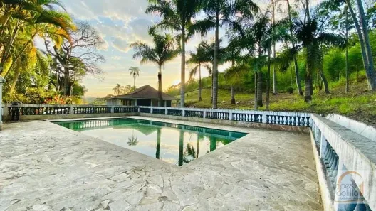 Fazenda/Sítio com 4 Quartos à venda, 10m² no , Nazaré Paulista