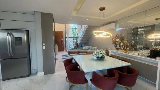 Casa de Condomínio com 3 Quartos à venda, 176m² no Central Park, Cachoeirinha