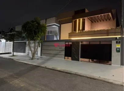 Casa com 3 Quartos à venda, 220m² no Campo Grande, Rio de Janeiro