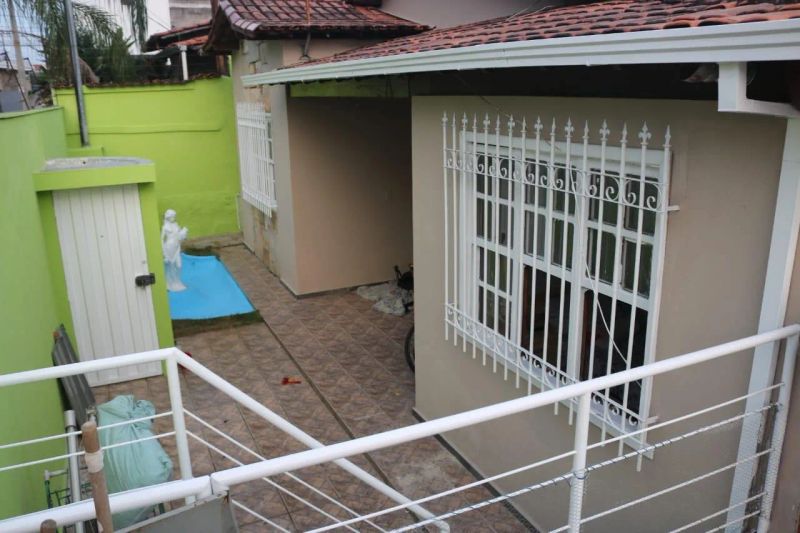 Casa com 4 quartos — Santa Branca, Belo Horizonte