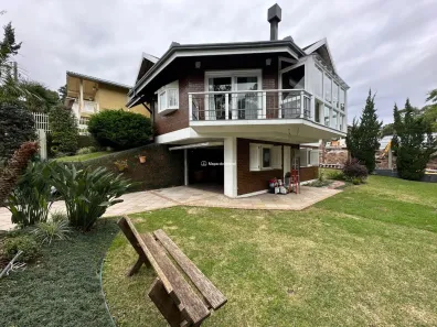 Casa com 2 Quartos à venda, 237m² no Várzea Grande 1º de Maio, Gramado