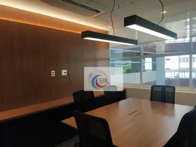 Sala Comercial à venda, 240m² no Vila Olímpia, São Paulo