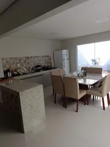 Casa de Condomínio com 3 Quartos à venda, 148m² no Aclimação, Uberlândia