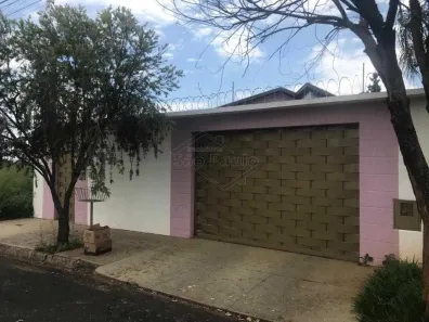 Casa com 3 Quartos à venda, 264m² no Jardim Aclimação, Araraquara