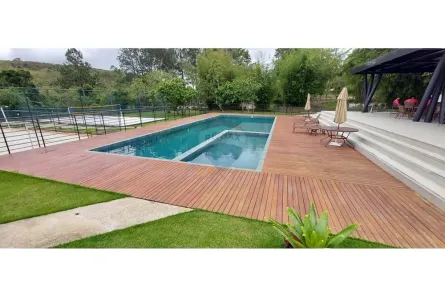 Lote/Terreno à venda, 995m² no São Pedro, Juiz de Fora
