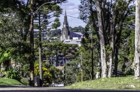 Casa de Condomínio com 3 Quartos à venda, 185m² no Santa Terezinha, Canela