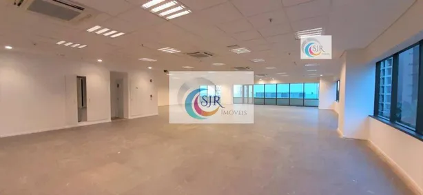 Sala Comercial para alugar, 377m² no Vila Olímpia, São Paulo