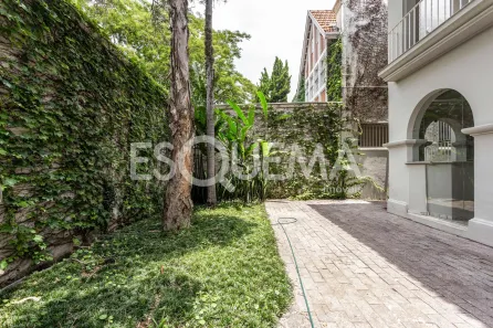 Casa com 4 Quartos para venda ou aluguel, 500m² no Jardim Paulista, São Paulo