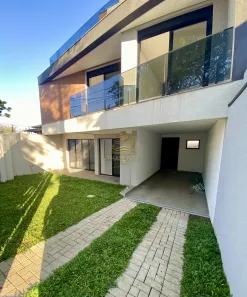 Sobrado com 3 Quartos à venda, 216m² no Mercês, Curitiba