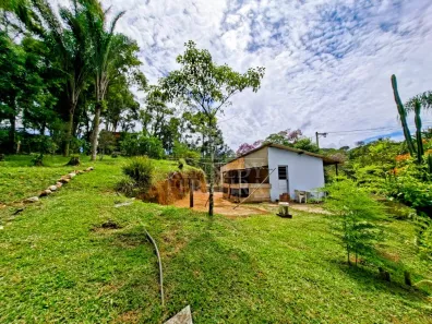 Fazenda/Sítio com 1 Quarto à venda, 1340m² no Juquitiba, Juquitiba