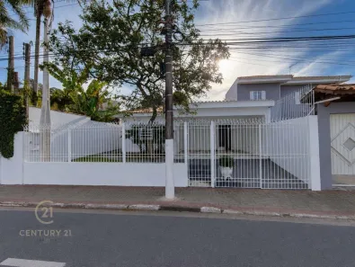 Casa com 3 Quartos à venda, 171m² no Centro, Guararema