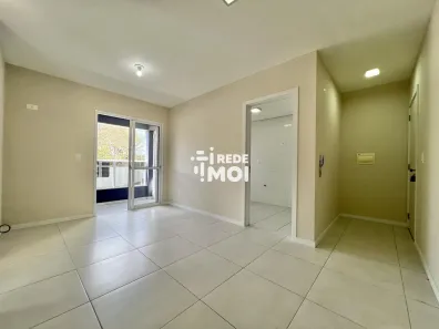 Apartamento com 2 Quartos para alugar, 57m² no Uglione, Santa Maria