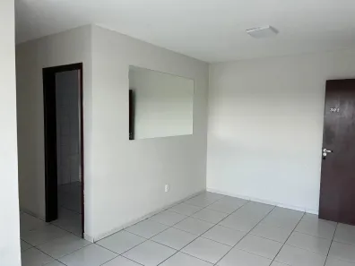 Apartamento com 3 Quartos para alugar, 70m² no Centro, Petrolina