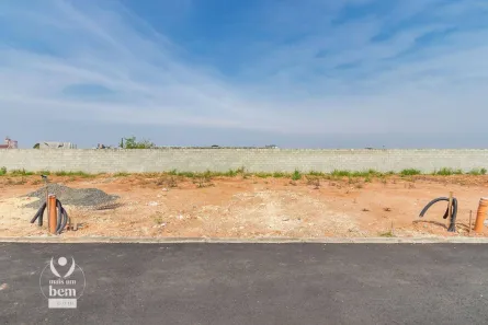 Lote/Terreno à venda, 148m² no Capão Raso, Curitiba