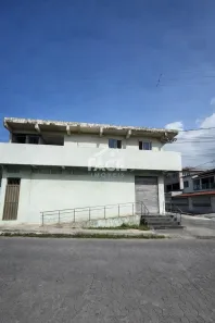 Casa com 1 Quarto à venda, 500m² no Bicanga, Serra
