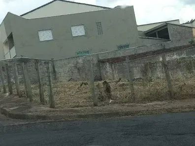 Lote/Terreno à venda, 360m² no Fundinho, Uberlândia