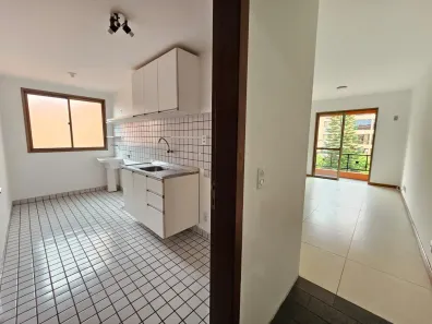 Apartamento com 3 Quartos para alugar, 67m² no Morro Santana, Porto Alegre