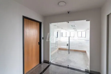Sala Comercial para alugar, 546m² no Barra Funda, São Paulo