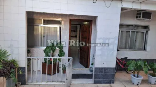 Casa com 2 Quartos à venda, 70m² no Irajá, Rio de Janeiro