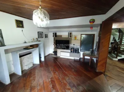 Casa com 3 Quartos à venda, 420m² no Nonoai, Porto Alegre
