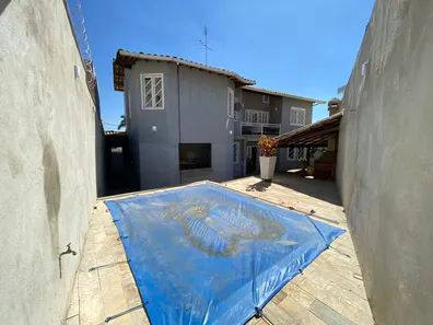Casa com 3 Quartos à venda, 200m² no Santa Amélia, Belo Horizonte