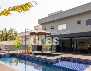 Casa de Condomínio com 5 Quartos à venda, 488m² no Jardins Paris, Goiânia