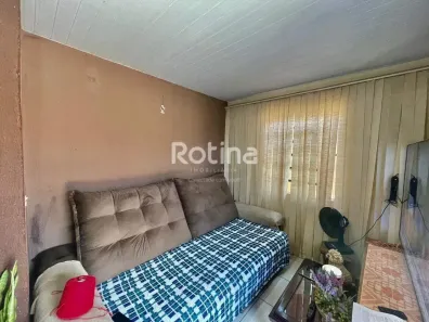 Casa com 2 Quartos à venda, 79m² no Mansour, Uberlândia