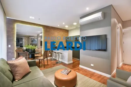 Apartamento com 1 Quarto para venda ou aluguel, 65m² no Vila Olímpia, São Paulo