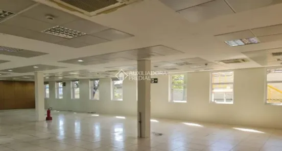 Prédio Comercial para alugar, 1528m² no Anchieta, São Bernardo do Campo