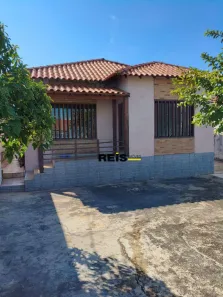 Casa com 3 Quartos para venda ou aluguel, 360m² no Jardim Santa Rosália, Sorocaba