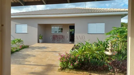 Fazenda/Sítio com 5 Quartos para alugar, 4500m² no Bairro do Sessenta, Pederneiras
