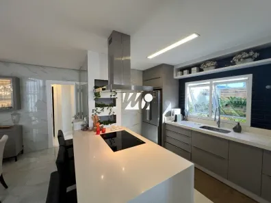 Casa com 3 Quartos à venda, 341m² no Pedra Branca, Palhoça