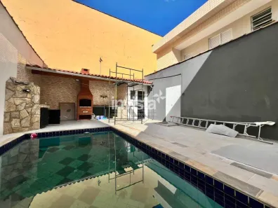 Casa com 3 Quartos à venda, 191m² no Campo Grande, Santos